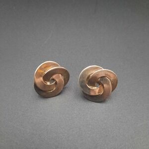 Vintage Gold Tone Knot Earrings Classic Twist‎ Design Screw Back